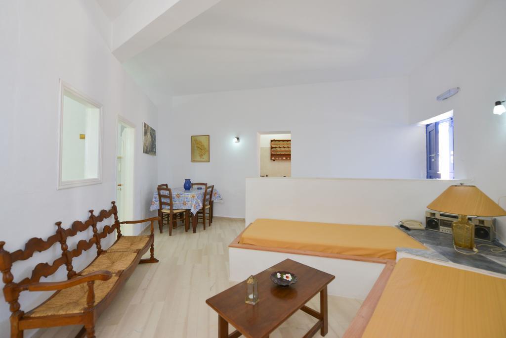 Apartment Windmill Artemonas